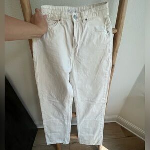 Women's Straight Leg White Jeans - Clean High-Rise Style